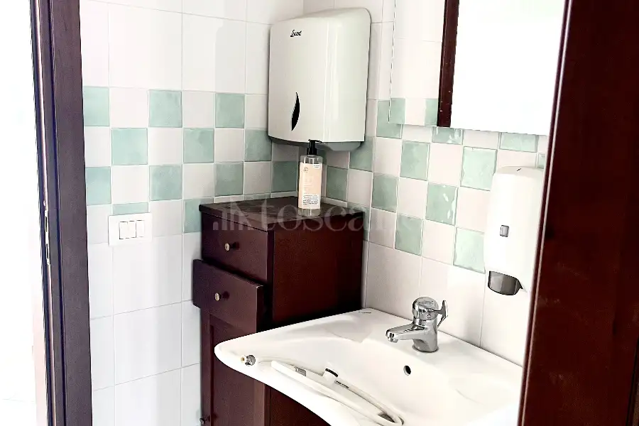 Negozio in vendita di 75 mq a €78.000 (rif. 16/2025)