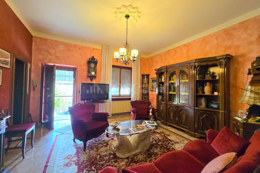 Villa Bifamiliare in vendita di 200 mq a €419.000 (rif. 35/2025)