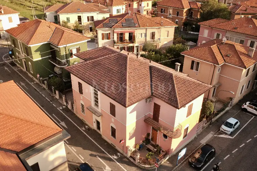 Villa Plurifamiliare in vendita di 95 mq a €260.000 (rif. 42/2026)