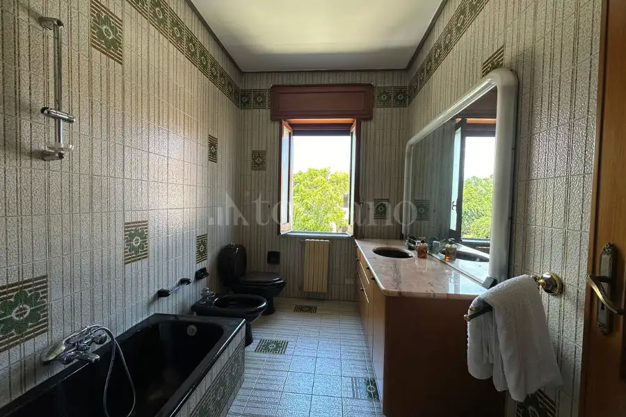 Villa in vendita di 575 mq a €878.000 (rif. 89/2025)