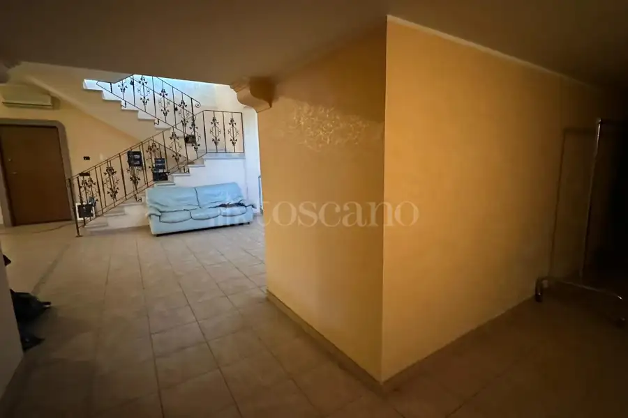 Villa in vendita di 370 mq a €890.000 (rif. 3/2026)