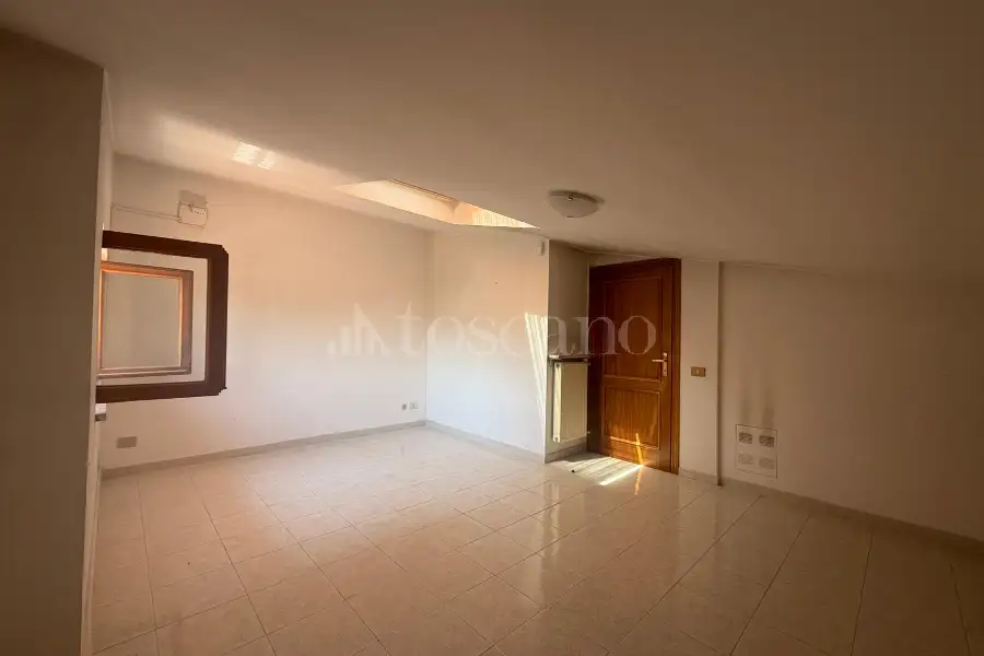 Villa Bifamiliare in vendita di 300 mq a €599.000 (rif. 52/2026)