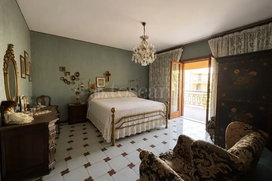 Villa in vendita di 330 mq a €498.000 (rif. 120/2026)