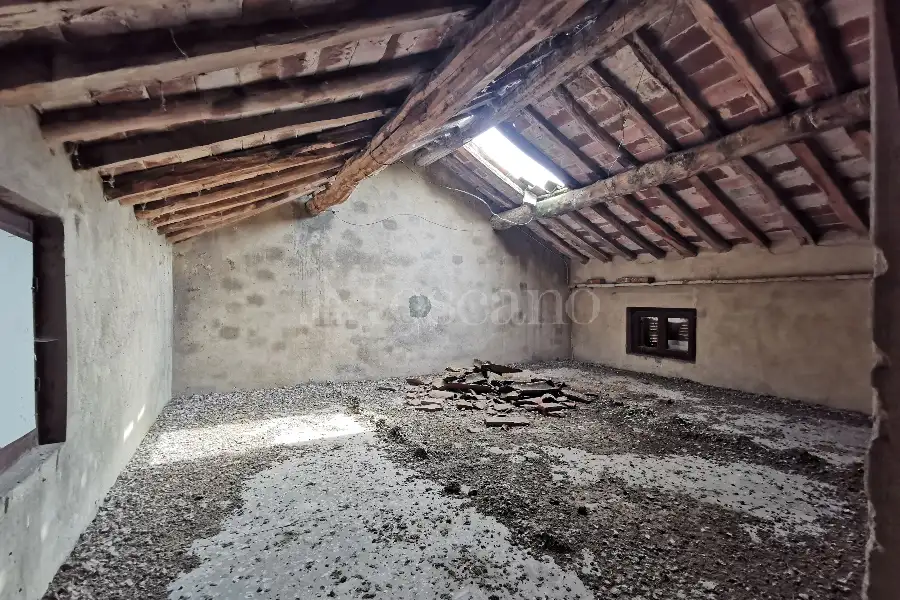 Casa Indipendente in vendita di 160 mq a €25.000 (rif. 3/2026)
