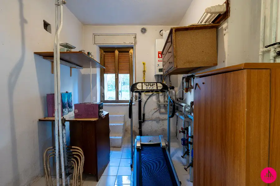 Villino a Schiera in vendita di 250 mq a €139.000 (rif. 71/2026)
