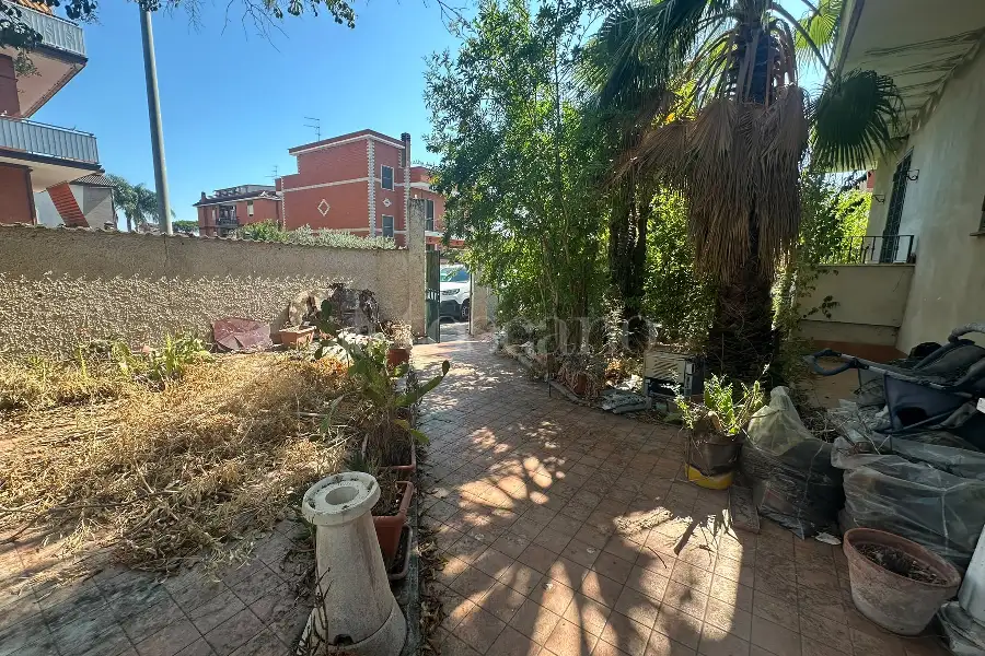 Casa Indipendente in vendita di 280 mq a €320.000 (rif. 54/2026)