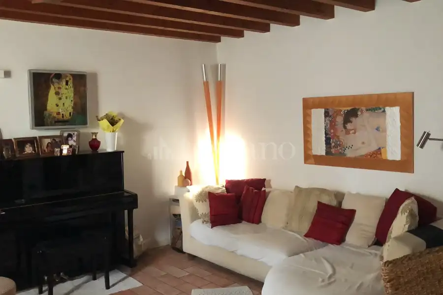 Casa in vendita di 117 mq a €400.000 (rif. 54/2026)