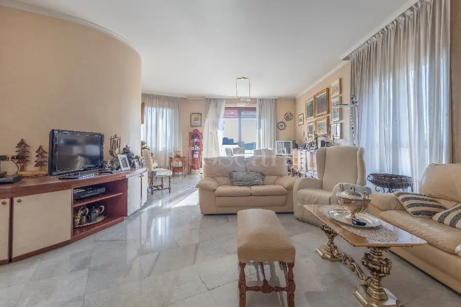 Casa in vendita di 230 mq a €1.495.000 (rif. 7/2025)