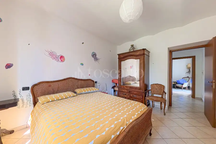 Villa Plurifamiliare in vendita di 310 mq a €515.000 (rif. 161/2026)