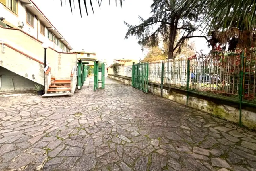 Villino a Schiera in vendita di 320 mq a €640.000 (rif. 16/2026)
