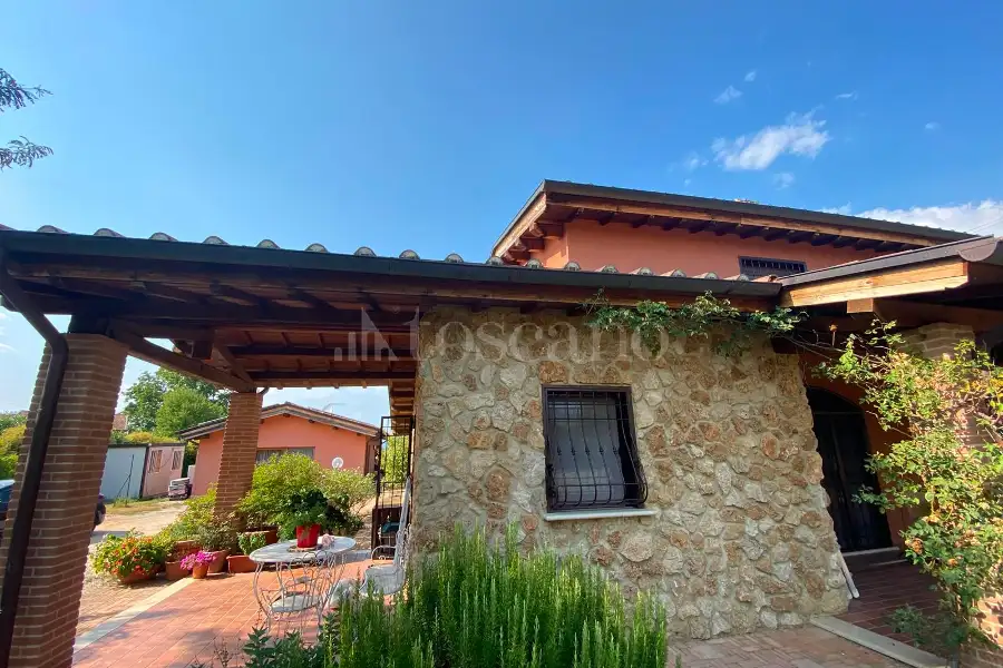 Villa in vendita di 250 mq a €559.000 (rif. 22/2026)