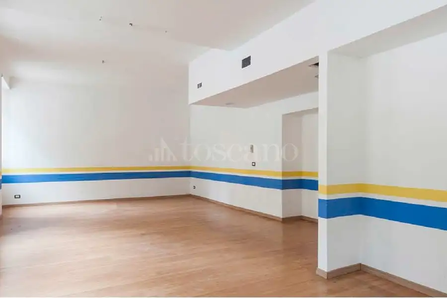 Ufficio in vendita di 151 mq a €990.000 (rif. 7/2026)