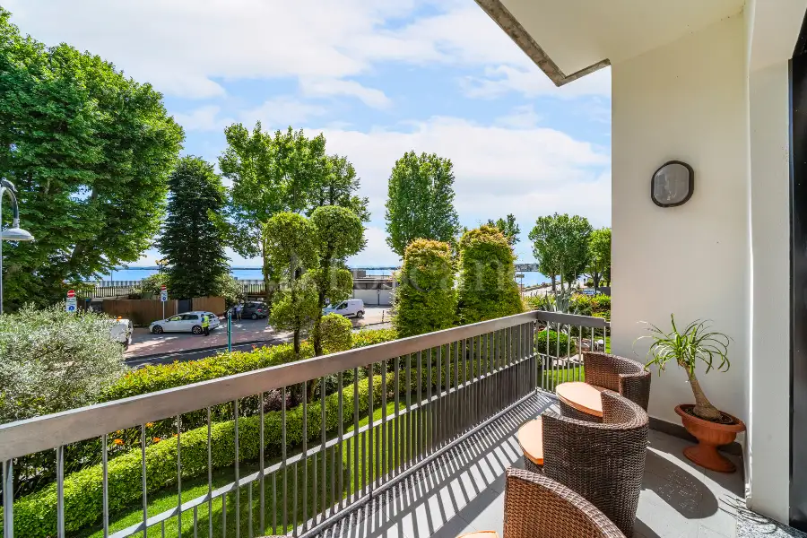 Villa in vendita di 420 mq a €2.700.000 (rif. 31/2025)