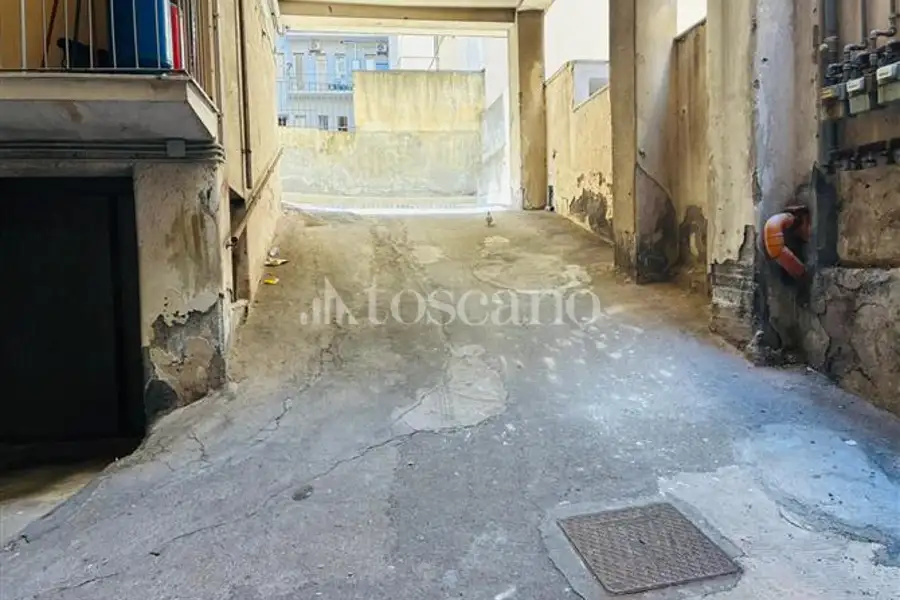 Garage in vendita di 67 mq a €98.000 (rif. 71/2026)