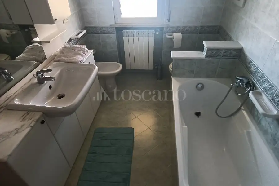 Casa in affitto di 90 mq a €2.500 (rif. 5/2025)
