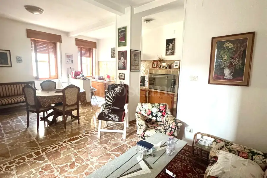 Casa Indipendente in vendita di 100 mq a €106.000 (rif. 41/2026)