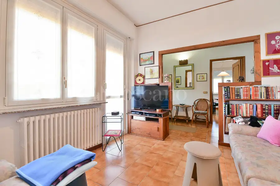 Casa Indipendente in vendita di 180 mq a €305.000 (rif. 23/2026)