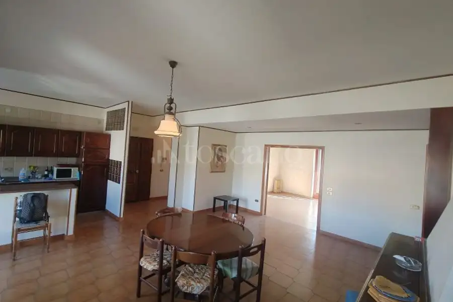 Casa in vendita di 230 mq a €239.000 (rif. 4/2026)