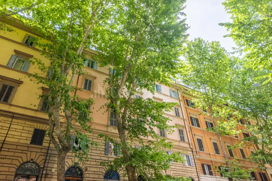 Casa in vendita di 150 mq a €985.000 (rif. 42/2026)