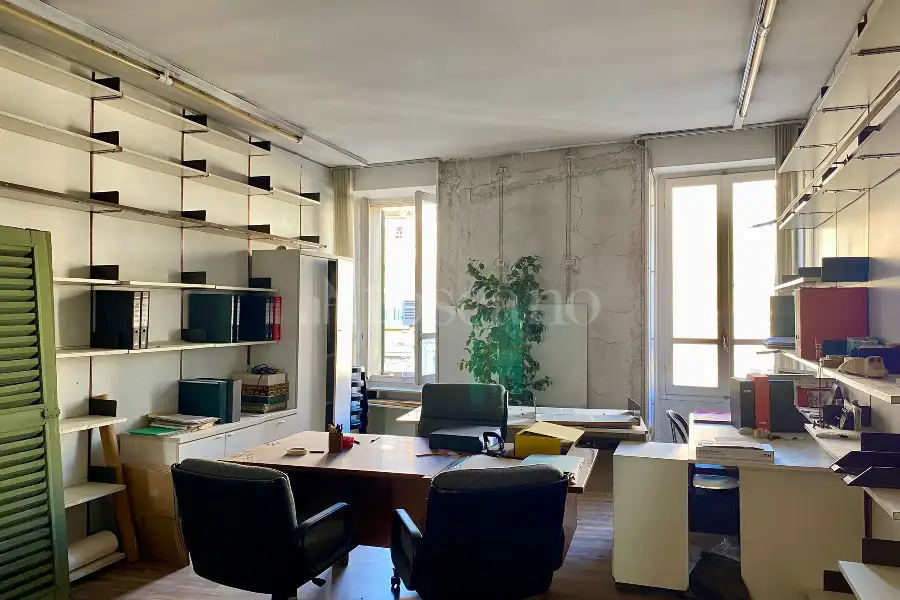 Palazzo in vendita di 490 mq a €459.000 (rif. 48/2024)