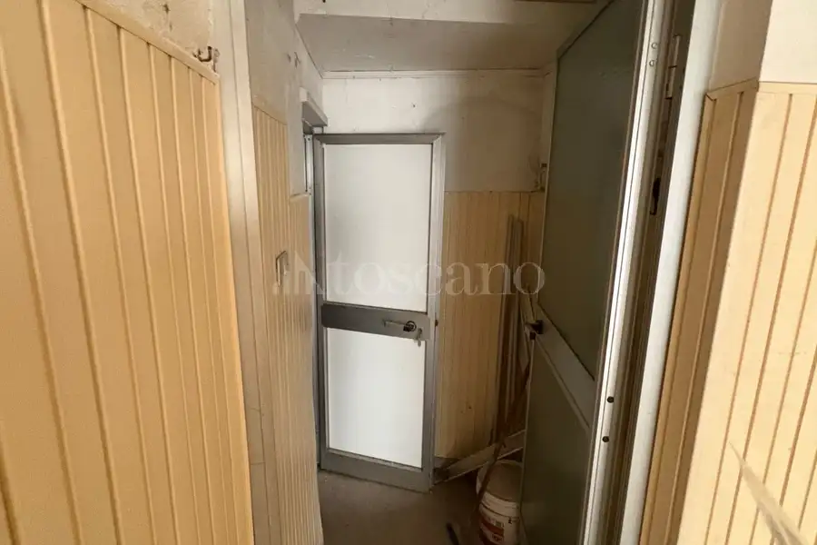 Negozio in vendita di 19 mq a €38.000 (rif. 76/2026)