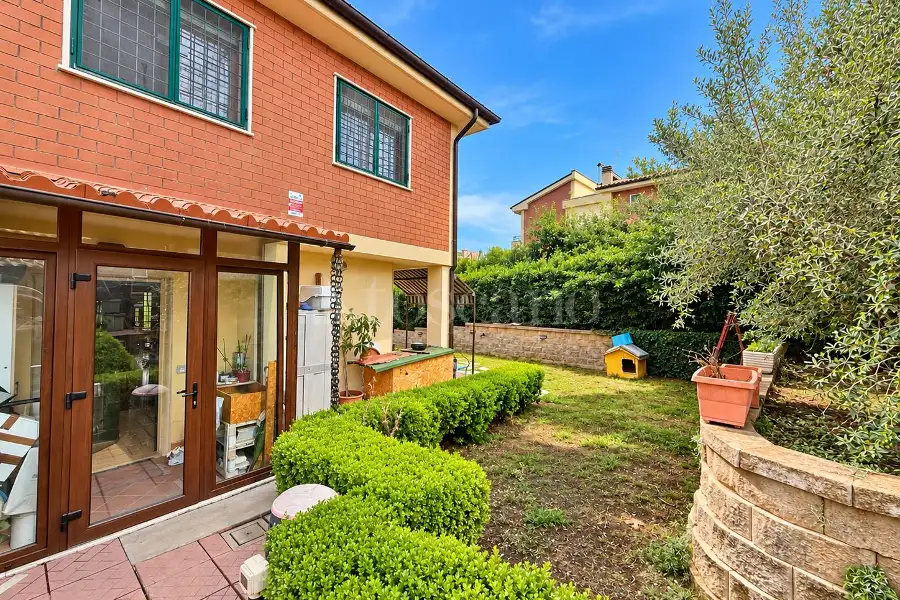 Villa Bifamiliare in vendita di 150 mq a €435.000 (rif. 13/2026)