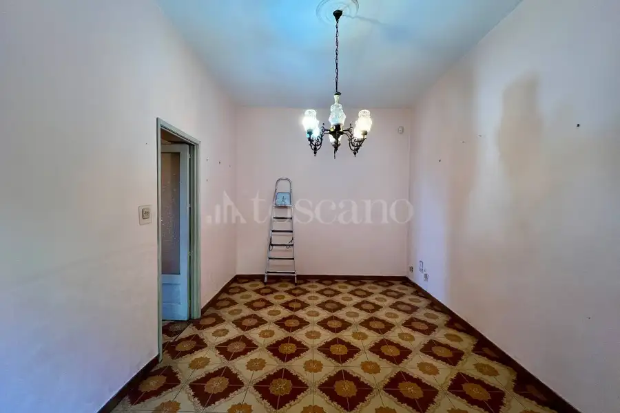 Casa Indipendente in vendita di 100 mq a €49.000 (rif. 71/2025)