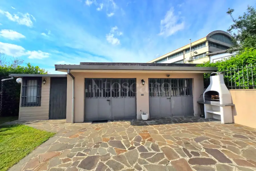 Villa Bifamiliare in vendita di 200 mq a €419.000 (rif. 35/2025)