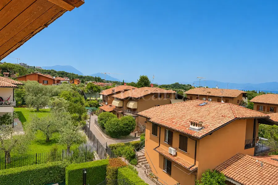 Casa in vendita di 240 mq a €440.000 (rif. 21/2026)