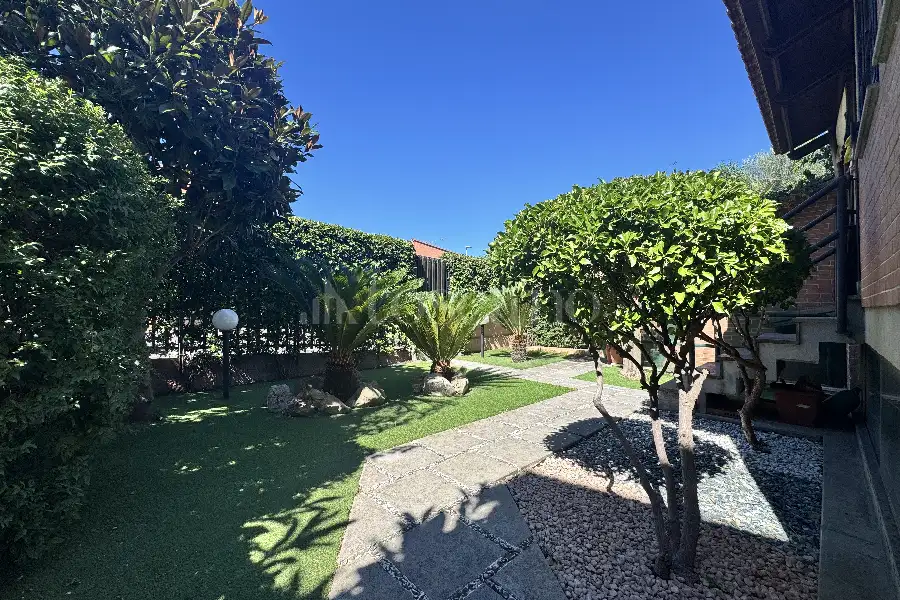 Villa Bifamiliare in vendita di 210 mq a €460.000 (rif. 54/2023)