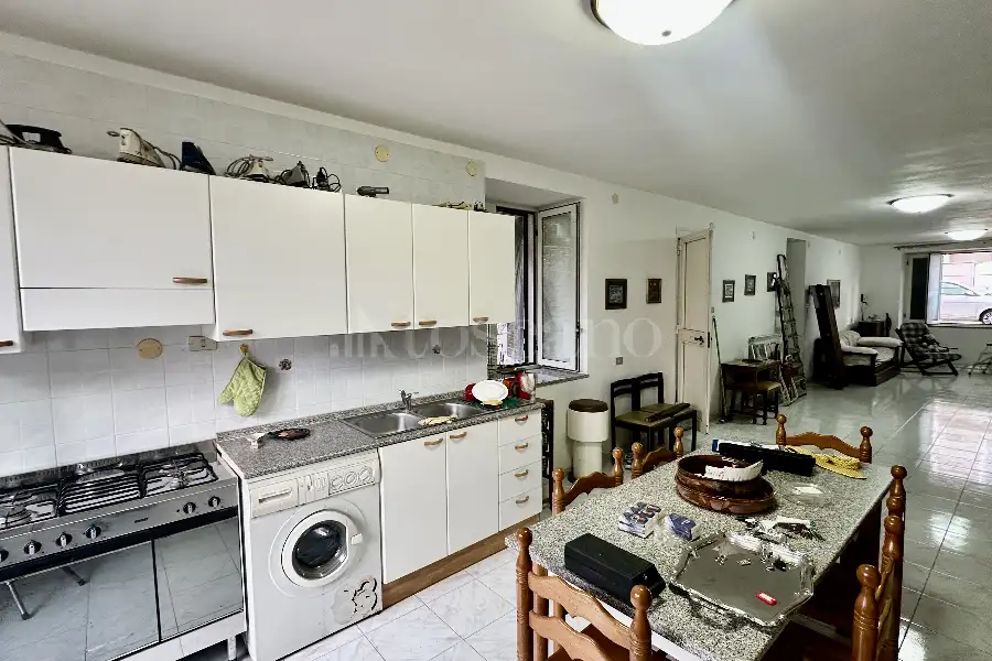 Casa Indipendente in vendita di 240 mq a €199.000 (rif. 20/2026)