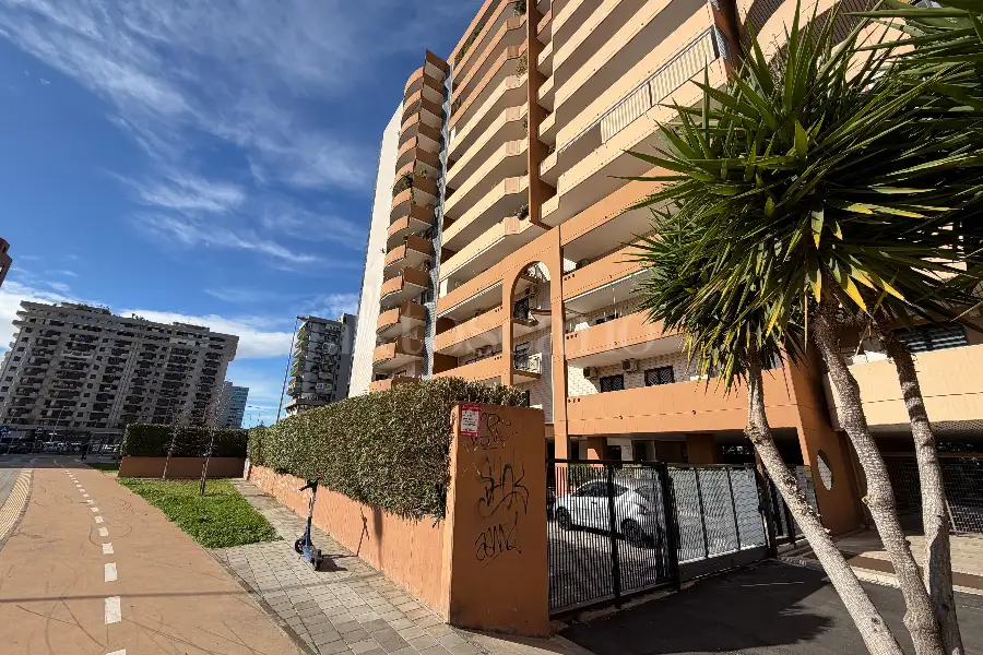 Box in vendita di 20 mq a €23.000 (rif. 6/2026)
