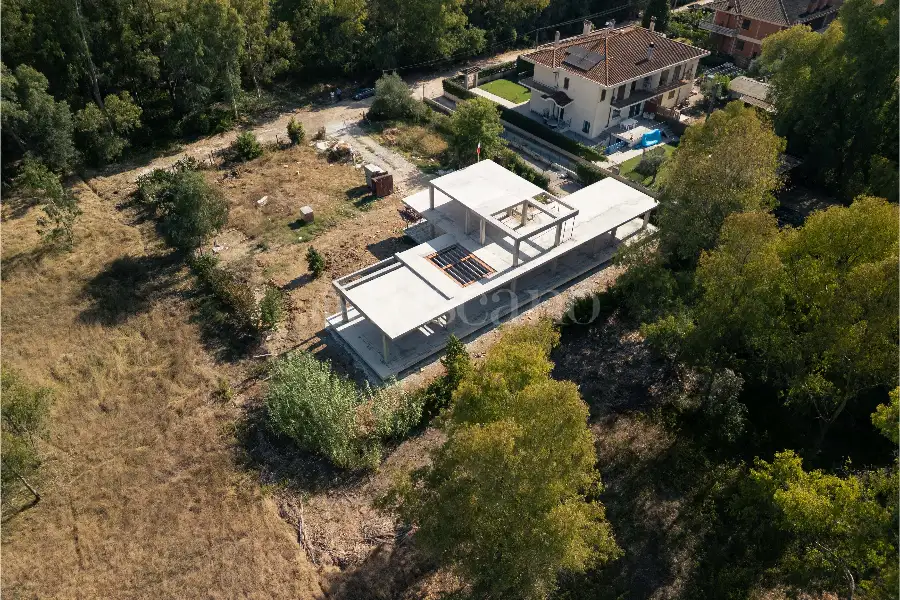 Casa Indipendente in vendita di 357 mq a €1.690.000 (rif. 95/2026)