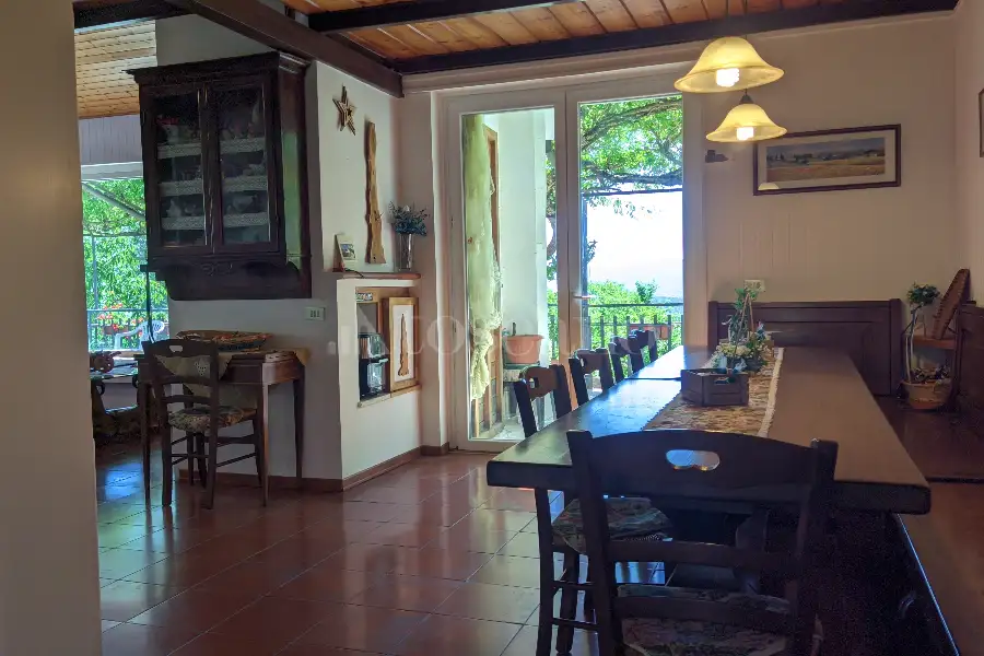 Villa in vendita di 300 mq a €369.000 (rif. 20/2026)