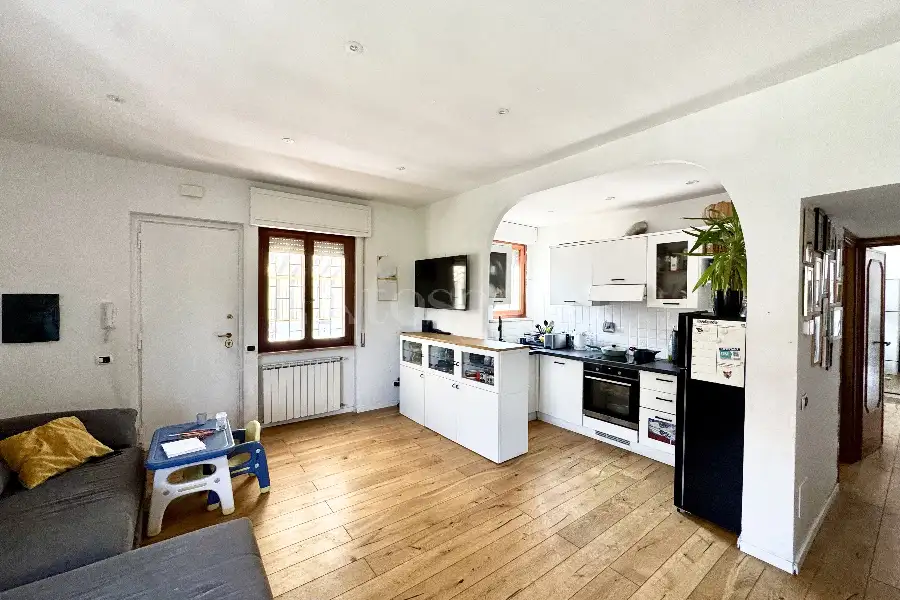 Villino a Schiera in vendita di 90 mq a €349.000 (rif. 27/2026)