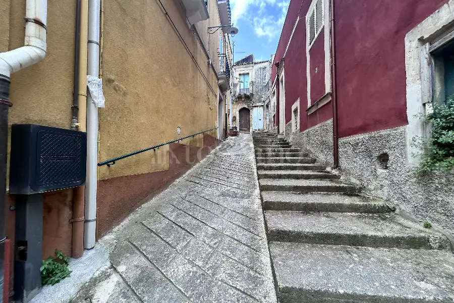 Casa in vendita di 88 mq a €65.000 (rif. 74/2025)