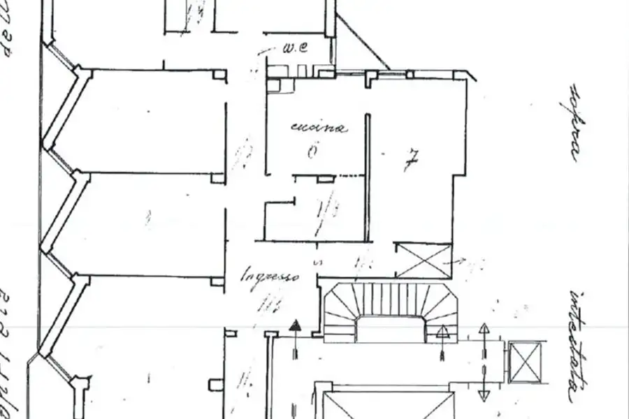 Casa in vendita di 210 mq a €195.000 (rif. 81/2026)