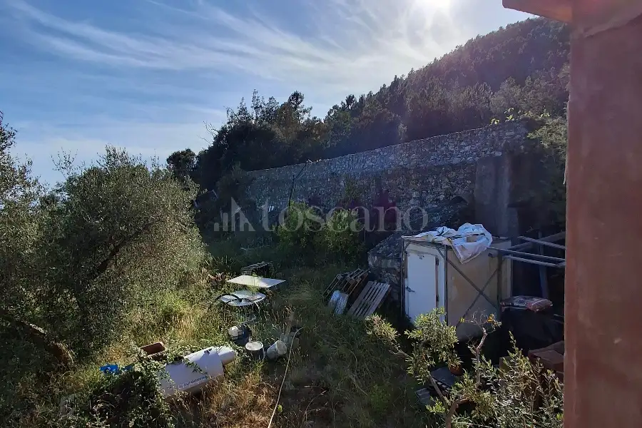 Rustico in vendita di 150 mq a €395.000 (rif. 13/2024)