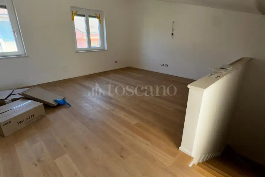 Villino a Schiera in vendita di 300 mq a €350.000 (rif. 88/2025)