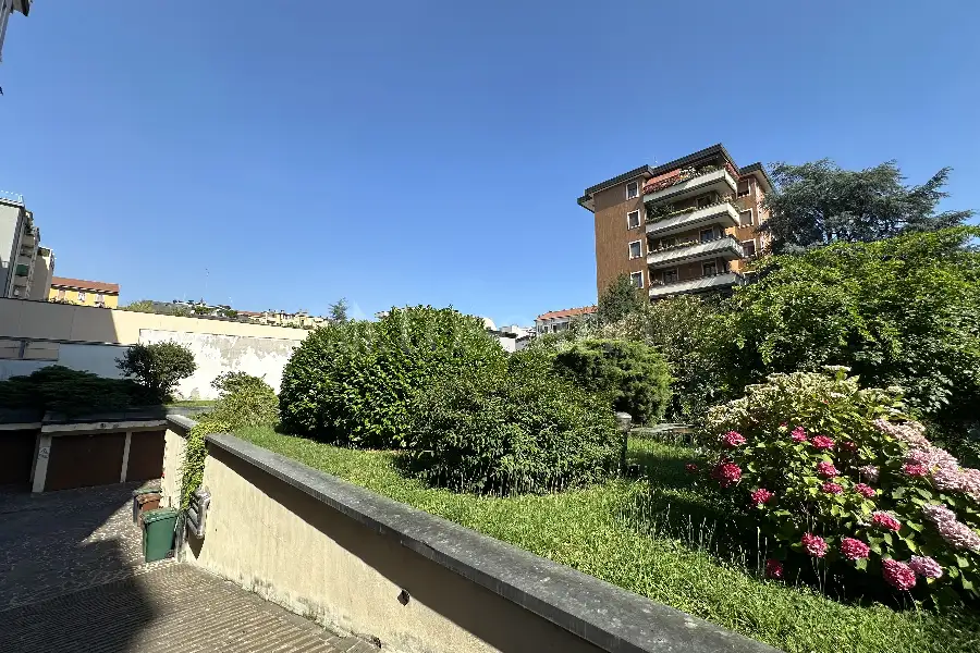 Box in vendita di 15 mq a €66.500 (rif. 31/2026)