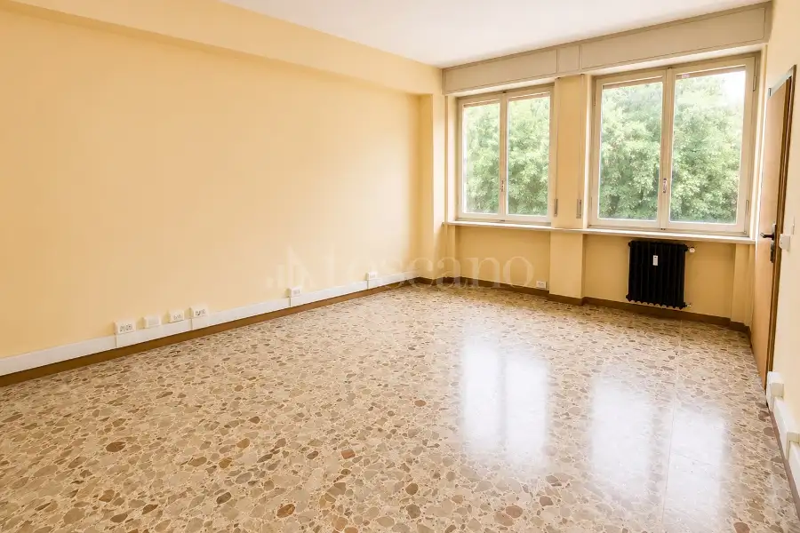 Ufficio in affitto di 80 mq a €1.100 (rif. 31/2026)