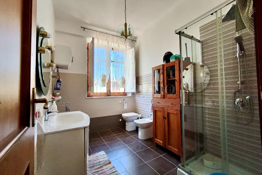 Villa in vendita di 500 mq a €255.000 (rif. 41/2026)