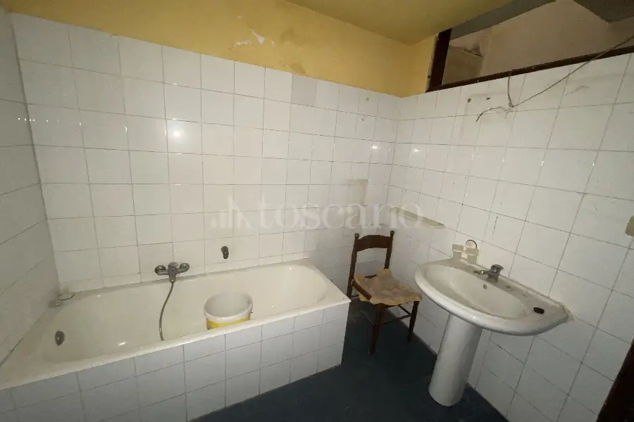 Casa in vendita di 123 mq a €49.000 (rif. 1/2025)