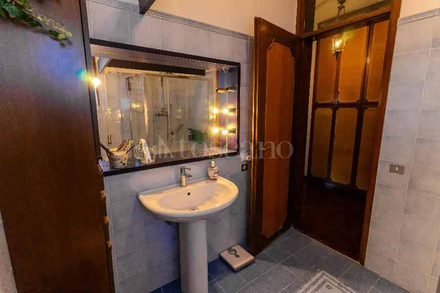 Villa in vendita di 400 mq a €780.000 (rif. 77/2025)