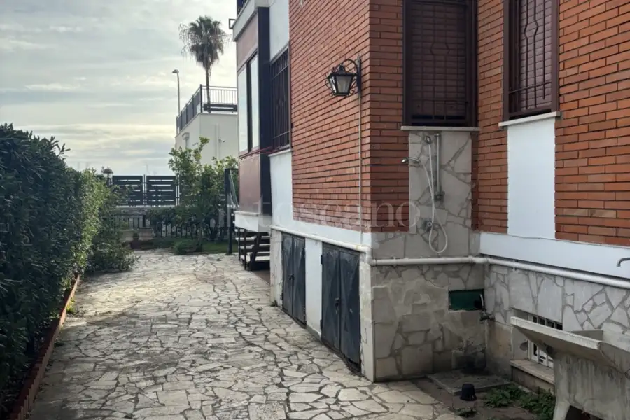 Casa in vendita di 120 mq a €495.000 (rif. 1/2026)