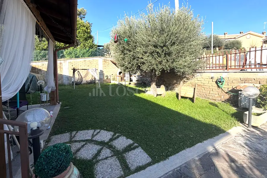 Villa in vendita di 170 mq a €385.000 (rif. 2/2026)
