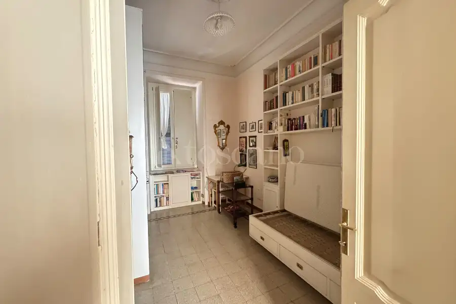 Casa in vendita di 215 mq a €1.280.000 (rif. 34/2026)