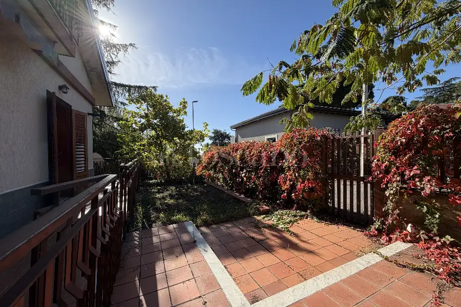 Villa in vendita di 264 mq a €245.000 (rif. 227/2025)