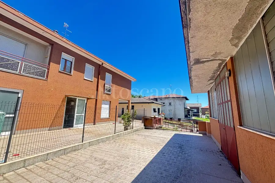 Magazzino in vendita di 250 mq a €153.000 (rif. 36/2026)