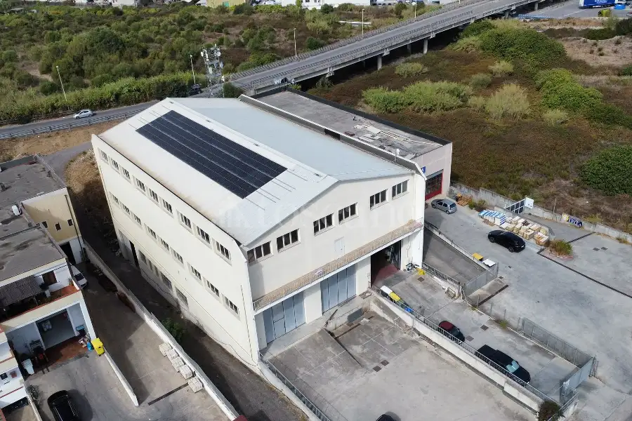 Capannone in vendita di 310 mq a €250.000 (rif. 214/2026)